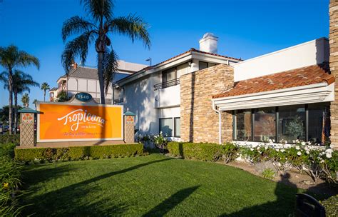 Anaheim, Orange County. . Tropicana inn and suites reviews